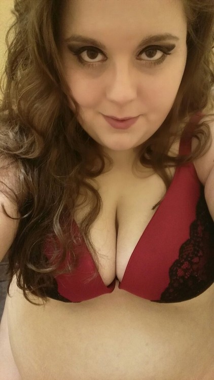 yourfatwhore: I feel so naughty…