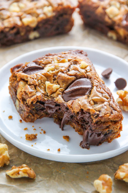 fullcravings:  Brown Butter Walnut Chocolate