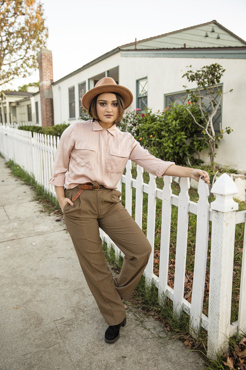 rowansdagger: Ariela Barer for Ladygunn magazine.