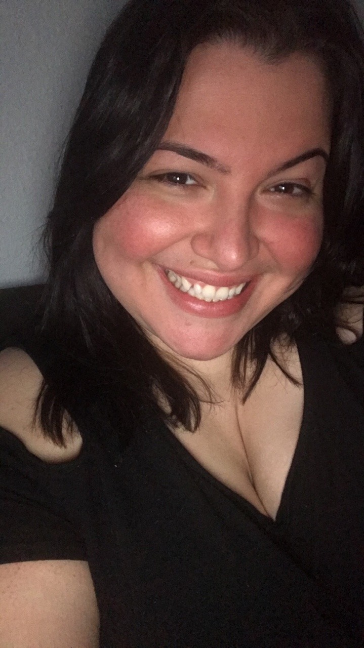 katskinx:  B+W or color? :)  I love this woman. Such an amazing smile