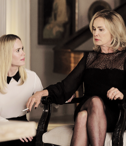 fuckyeahjessicalange:  Sarah Paulson &