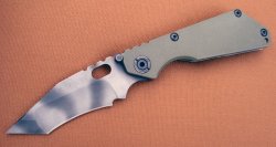 Knifepics:  Strider