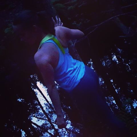 Fitnessart or what ever this is&hellip; #fitart #fitness #forest #dark #photoshoot #fitnessmodel