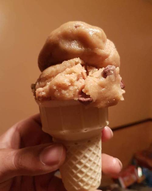 Chocolate chip peanut butter cookie dough the way it was meant to be served: raw and on an ice cream