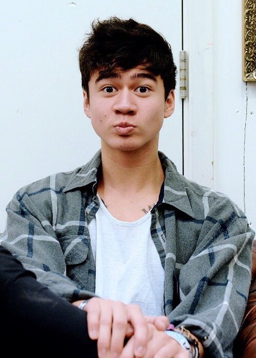 5secondsofsummer-fanpage:  I have a Calum fetish. 