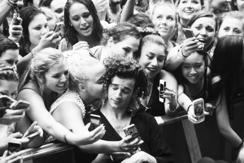 kenami:Matty Healy of The 1975 (being as Matty Healy as he can be) at Lollapalooza in Chicago, Augus