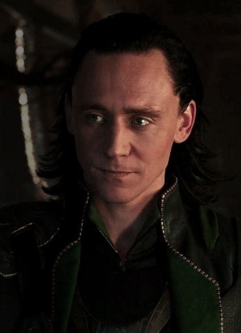 Breaking News: Loki Dream Recipe Perfected!
1. Read smut over a glass of wine (I chose Fistful of Loki by icybluepenguin )
2. Put kids/husband to bed
3. Watch The Avengers, but pause it & turn it off halfway through
4. Go immediately to...