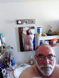 alabubbatruckerdaddy:  mrjim53:Just out of the shower The living miracle that is MrJim.  WOOF!   