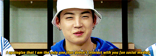 Why Doesnt JB Interact With Fans Using Social Media?
