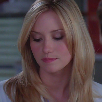 girlsdit: blonde lexie grey (like or reblog)