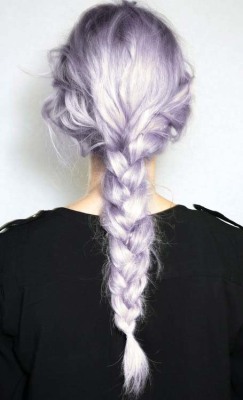 gypsywarrior:  Hair inspiration.