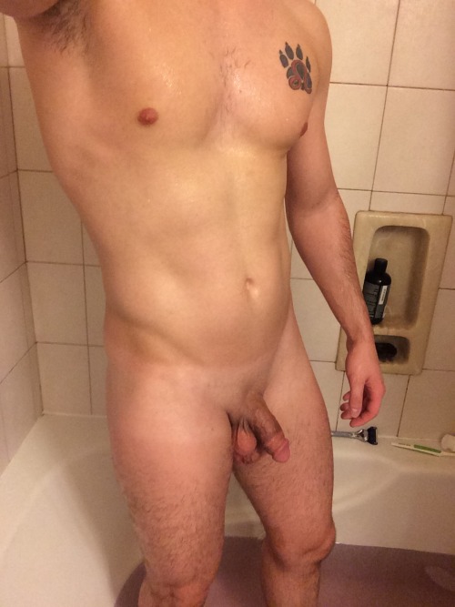 misterjackdarling:  normally shaved is a problem but hey cutie 