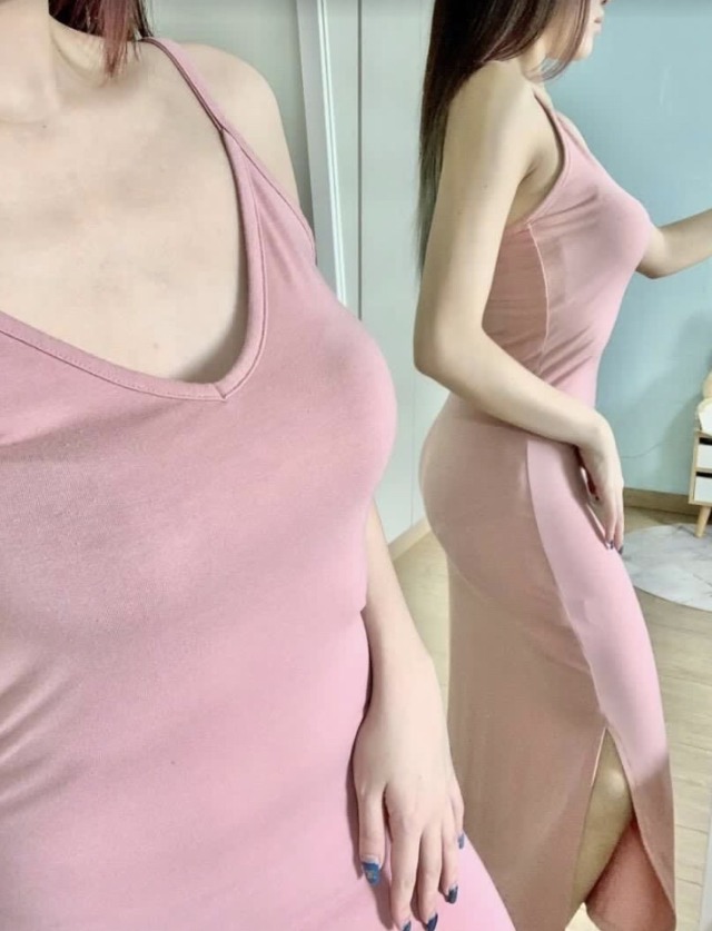 whatsinmycloset:Bodycon slit dresses for adult photos