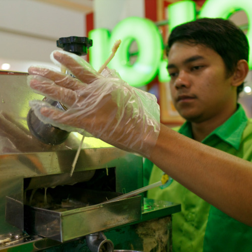 Jojo Cup. Singapore style cane sugar drink. Made from freshly squeezed sugarcane.