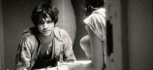 cuntr0lable:  i want someone like Freddie to stick with me even when i go crazy. 