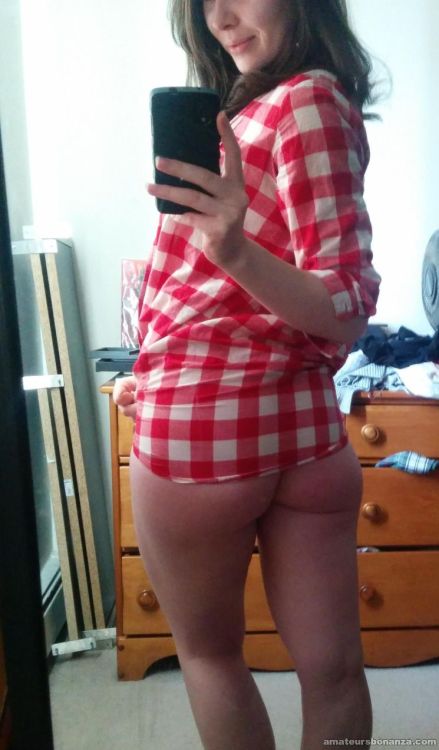 amateurs-bonanza:  More girls and videos on our official site.