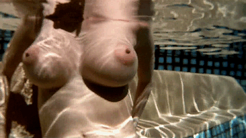Anythingoes Underwater