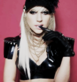 donatella eats me out