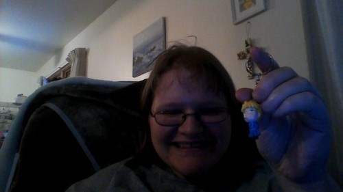   LOOKY WHAT I GOT IN THE MAIL TODAY WHILE AT WORK! It’s an itty bitty Jean Havoc keychain all the way from Japan.