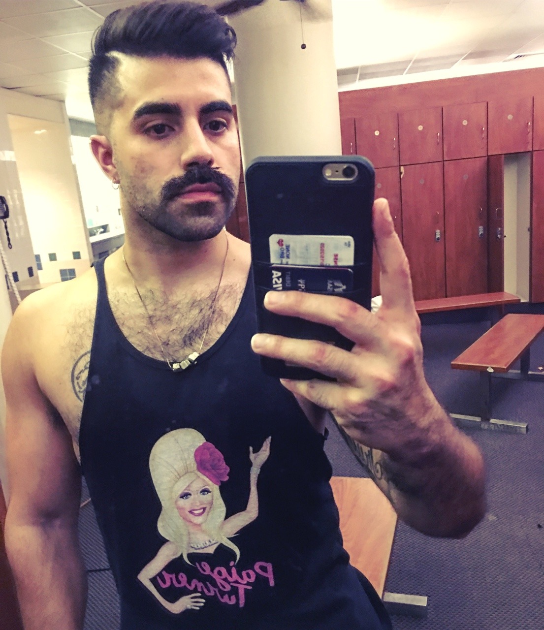 kitkitboom:New look I mean&hellip;looking good brah!