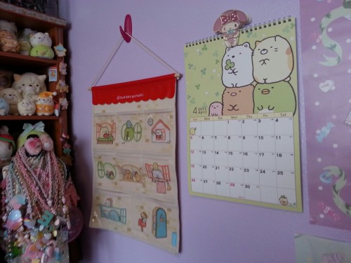 *-* New wall organizer!! Probably going to just store my overflow of Sumikko stuff… ;;