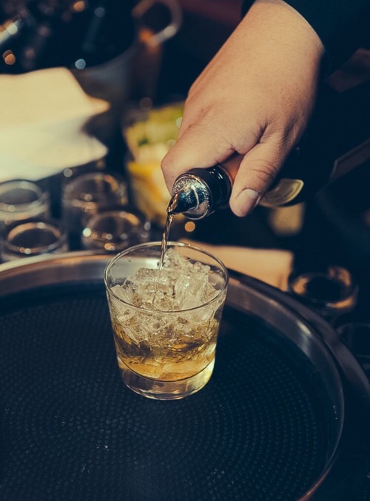 coastal-gentleman:  69honeybeez1:  Did someone say… Happy Hour?  Celebrating completion