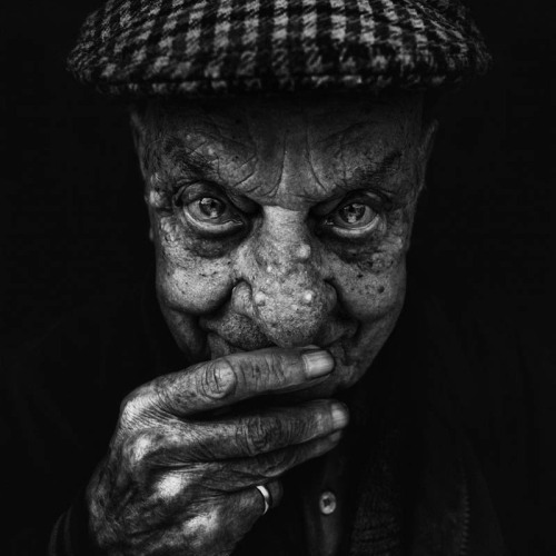 XXX Lee Jeffries took these wonderful pictures photo