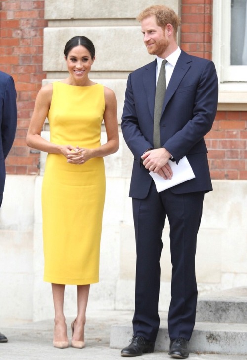 July 04| The Duke and Duchess of Sussex at Marlborough House! Brandon Maxwell Crepe Midi Dress  ($59