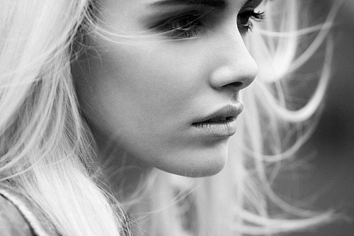 Simply Hot Girls.