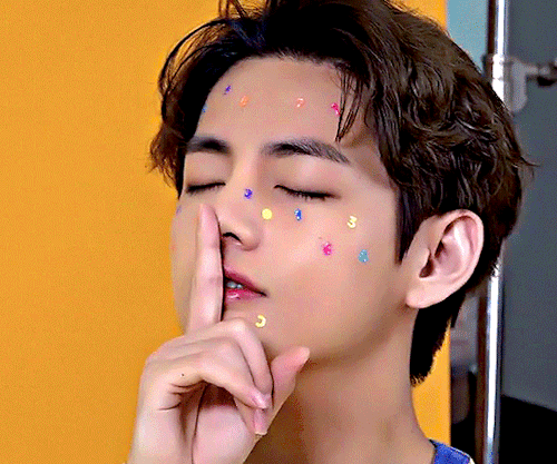 I Love One (1) Minioncr. Jung-koook
