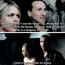 ochocolate:ninth doctor in every episode ✿ 1x03 // the unquiet deadHold that one down!