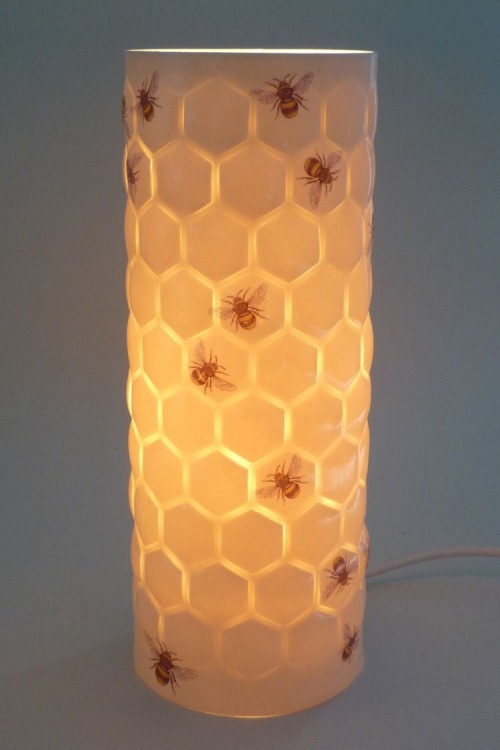 miss-mandy-m:Bee home decor inspiration