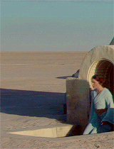 timothechallamet:Fashion in a galaxy far, far away : Tatooine cloak and light blue attire
