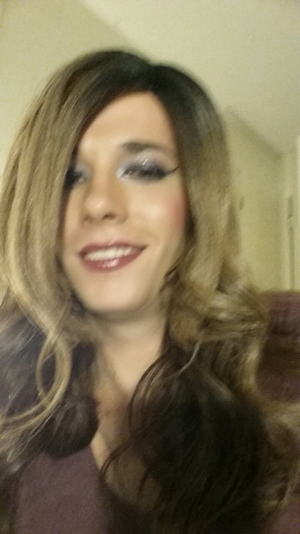 hgillmore:  https://www.tumblr.com/blog/crystalsworldofkink  follow me for more sexy pictures and videos of me ;)More of the adorable Crystal. 