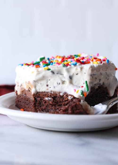 fullcravings:Brownie Bottom Ice Cream Cake