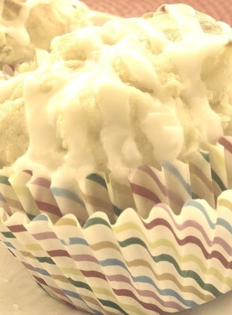 Pina Colada Muffins - Quick Bread Delicious Muffins With A Tropical Flair That Feature Rum, Coconut,