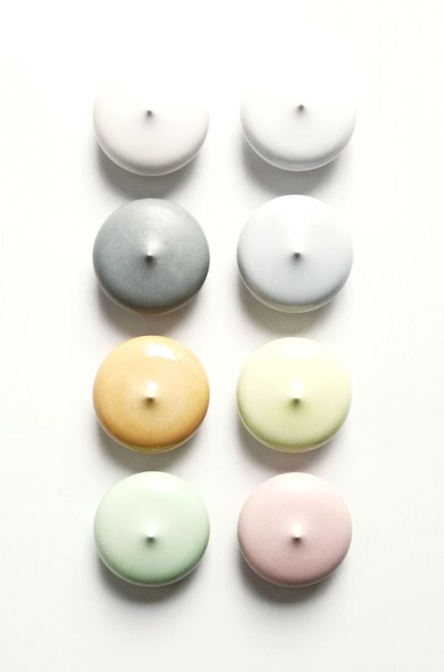 everything-creative:Sweets for your sideboard This macaron shaped ceramic vessels are called Æ