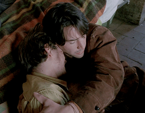 entgifs:my own private idaho (1991) dir. gus van sant— i love you… and you don’t pay me.