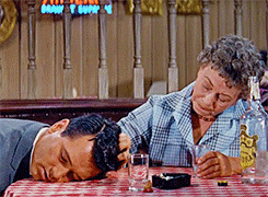 dustyanswer:25 favourite movies (17/25) - Pillow Talk, 1959Can you believe that? They sent a woman. 
