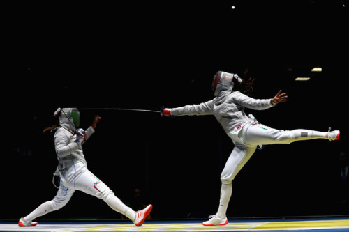 modernfencing: [ID: three photos of a sabre fencer parrying and riposting her opponent’s flung
