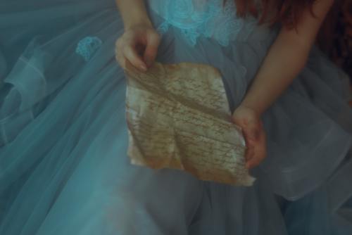 By SAMANTA SANTY 