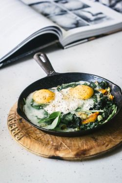 intensefoodcravings:  Baked Eggs with Spinach,