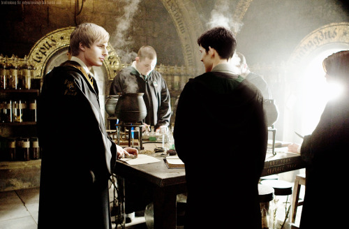 brolinskeep: tribute to deheerkonijn‘s brilliant Aggressive Hufflepuff Arthur headcanons. (not