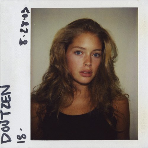 glamorous-angels - Doutzen Kroes’ first Vogue casting polaroid 