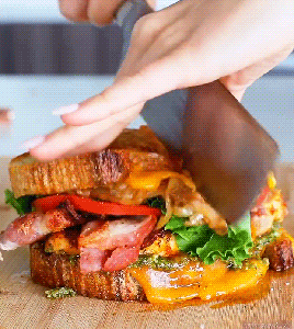 Pesto Chicken Club (x)