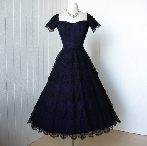 ninjagiry:retro-girl811:Blue Cocktail Dressesunf that last one