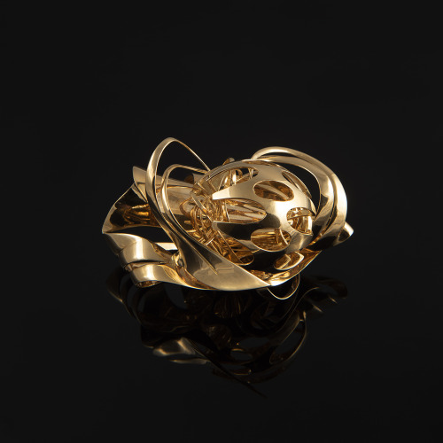 “Frank Stella” Ring,Inspired by baroque artists, who developed illusionistic “tricks” to convincingl