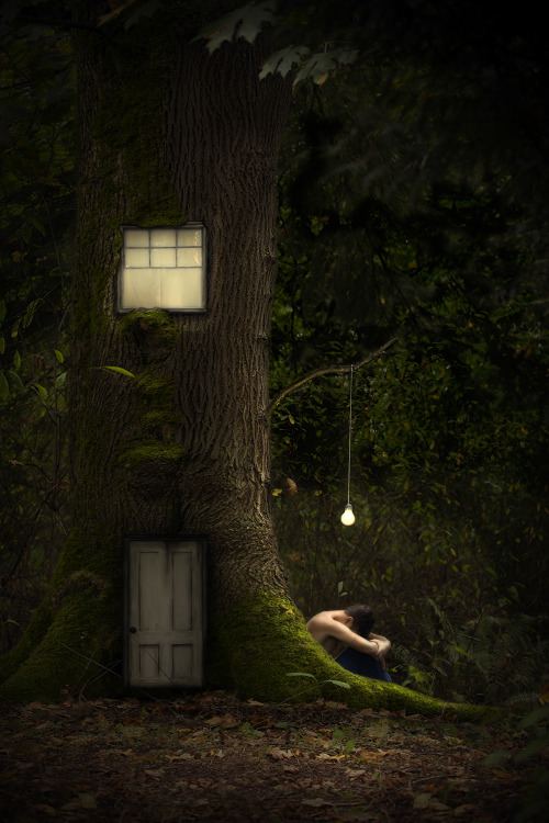tomoiagafineart: title: “outgrown and left out” www.facebook.com/tomoiagafineart or