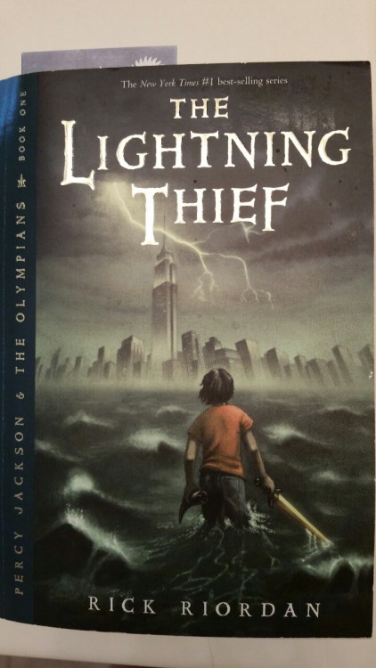 badger-buddy: #reviewsdaytuesday - The Lightning Thief by Rick Riordan I reread this bad boy because