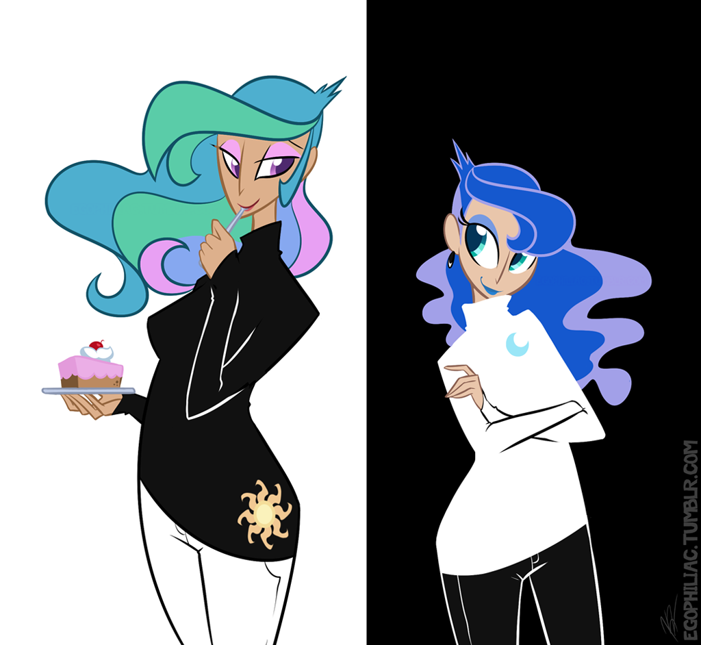 egophiliac:  Here’s the Celestia and Luna from last night’s stream! I like sweaters.